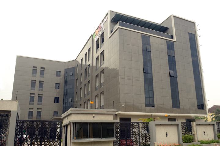 Inside LimeRidge Signature Hotel